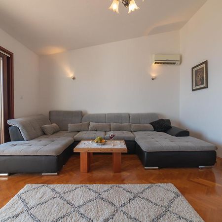 Apartments Sunrise スプリト 部屋 写真